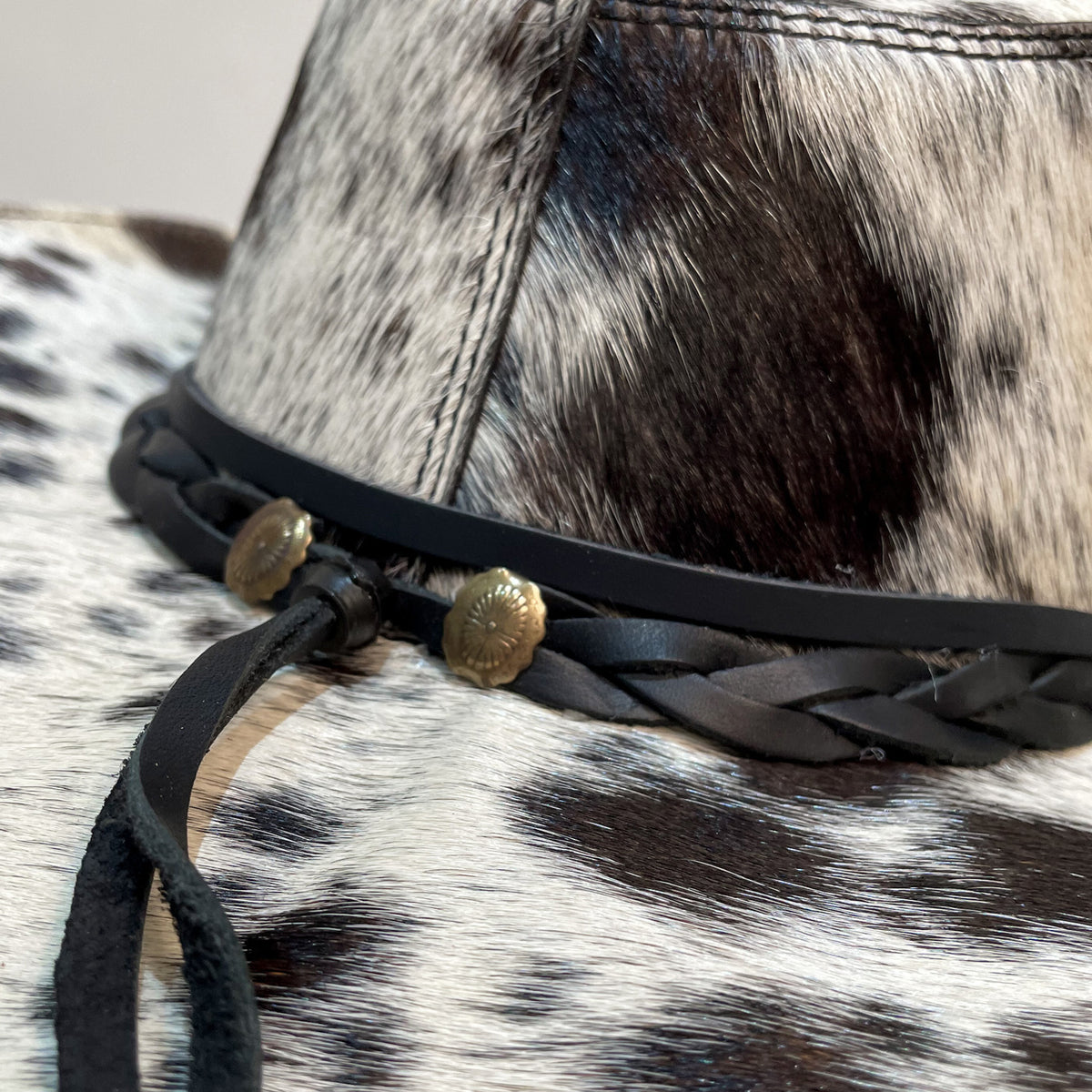 metal detail leather hatband 